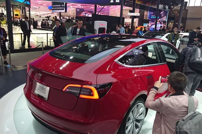 2018北京车展：特斯拉model 3国内初亮相