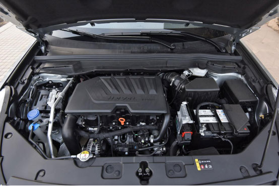 新哈弗h6 coupe 以最大诚意诠释12万级suv